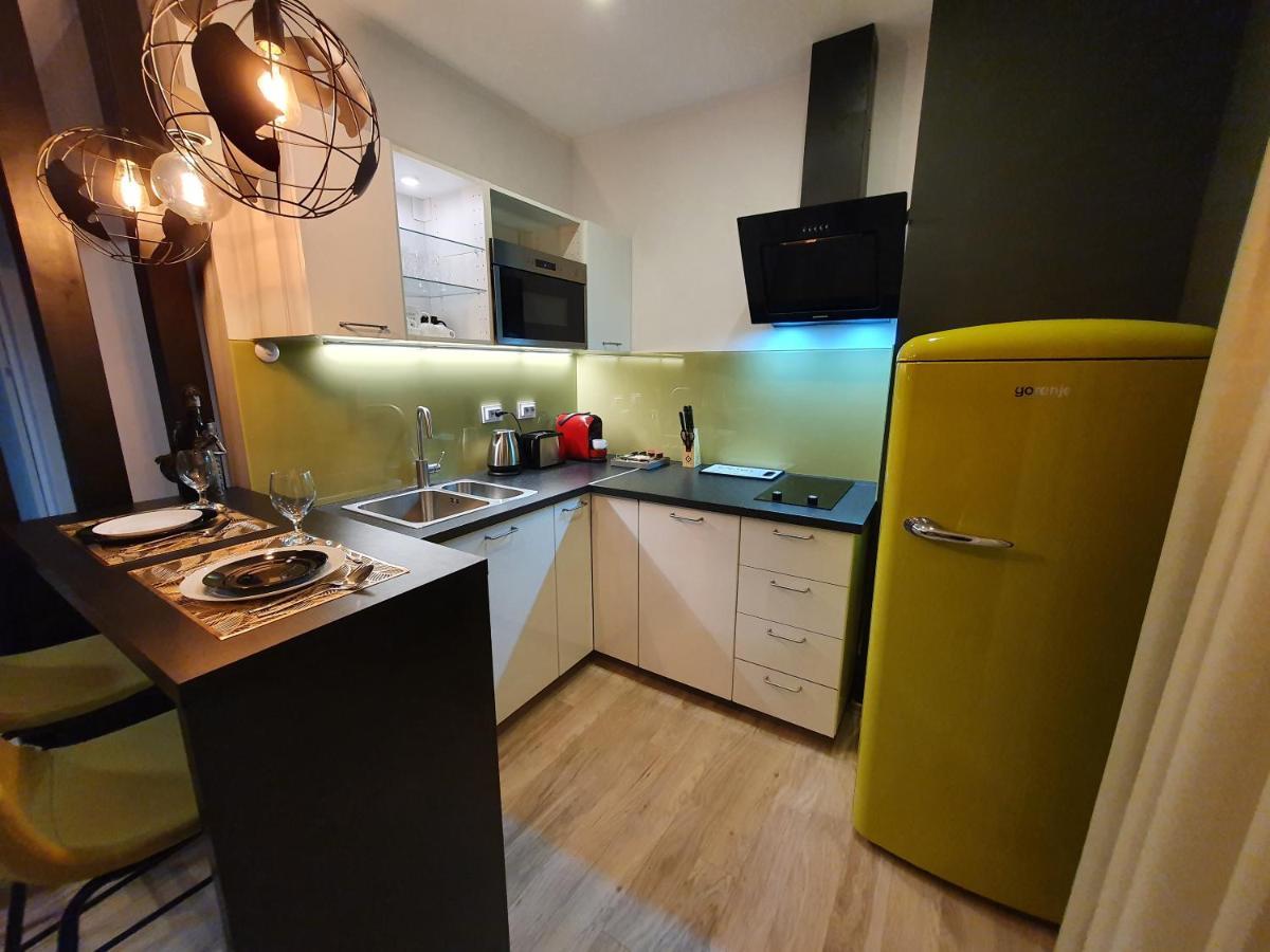 Matteo Apartment Iasi Ngoại thất bức ảnh